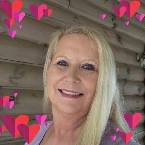 Meet your Posher, Mandy